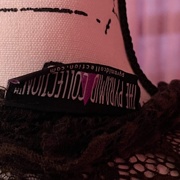 Olive green 1x Pyramid Collection lace jacket - Picture 7 of 7